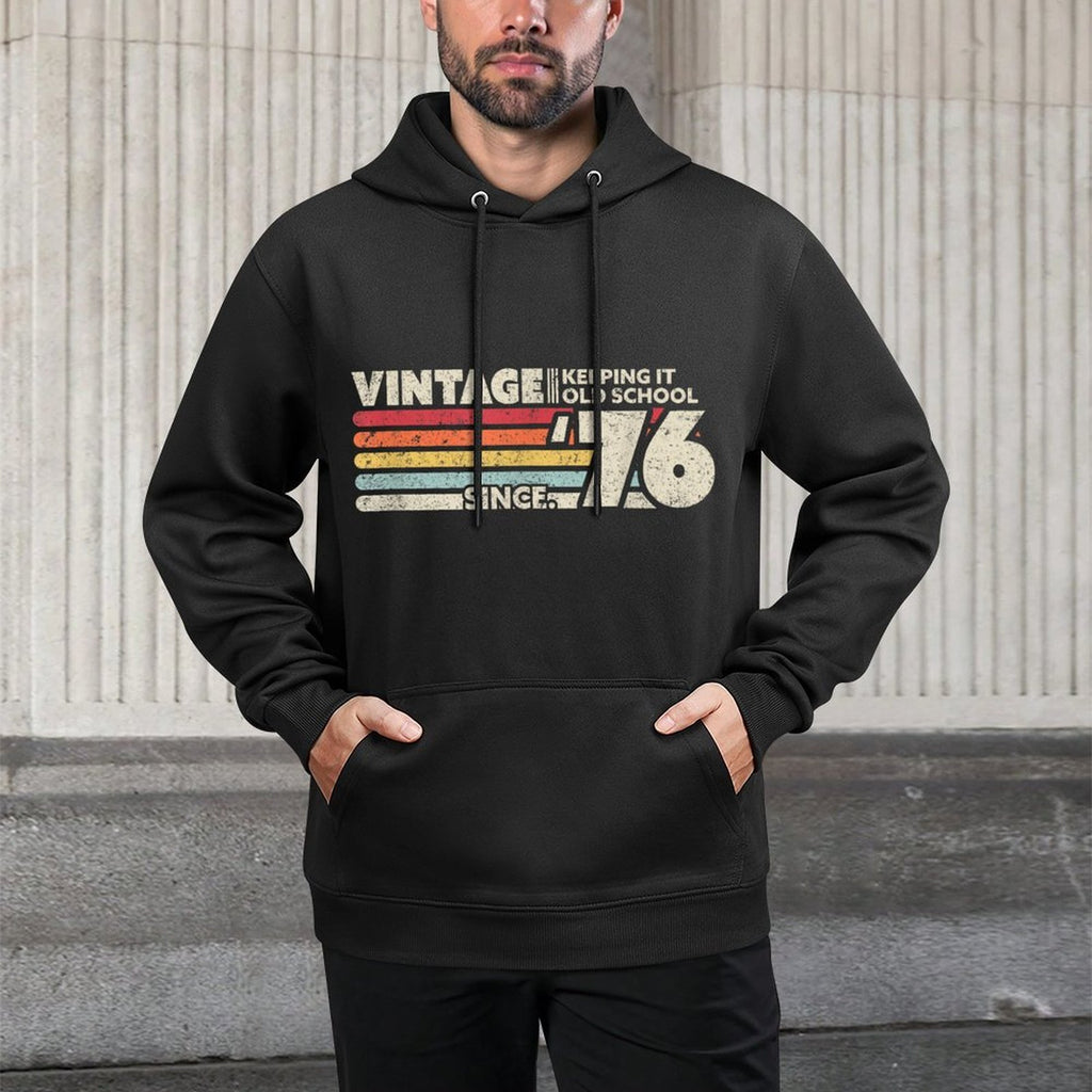 1976 Birthday Vintage, Retro Vintage Moisture-Wicking Hoodie