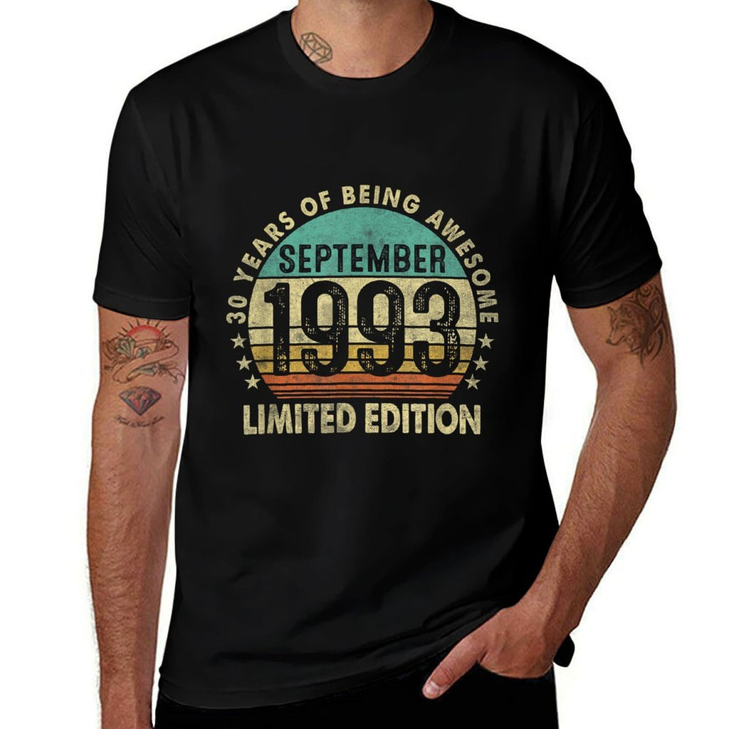 30 Year Old Gift Vintage September 1993 Funny 30th Birthday  Lightweight T-Shirt