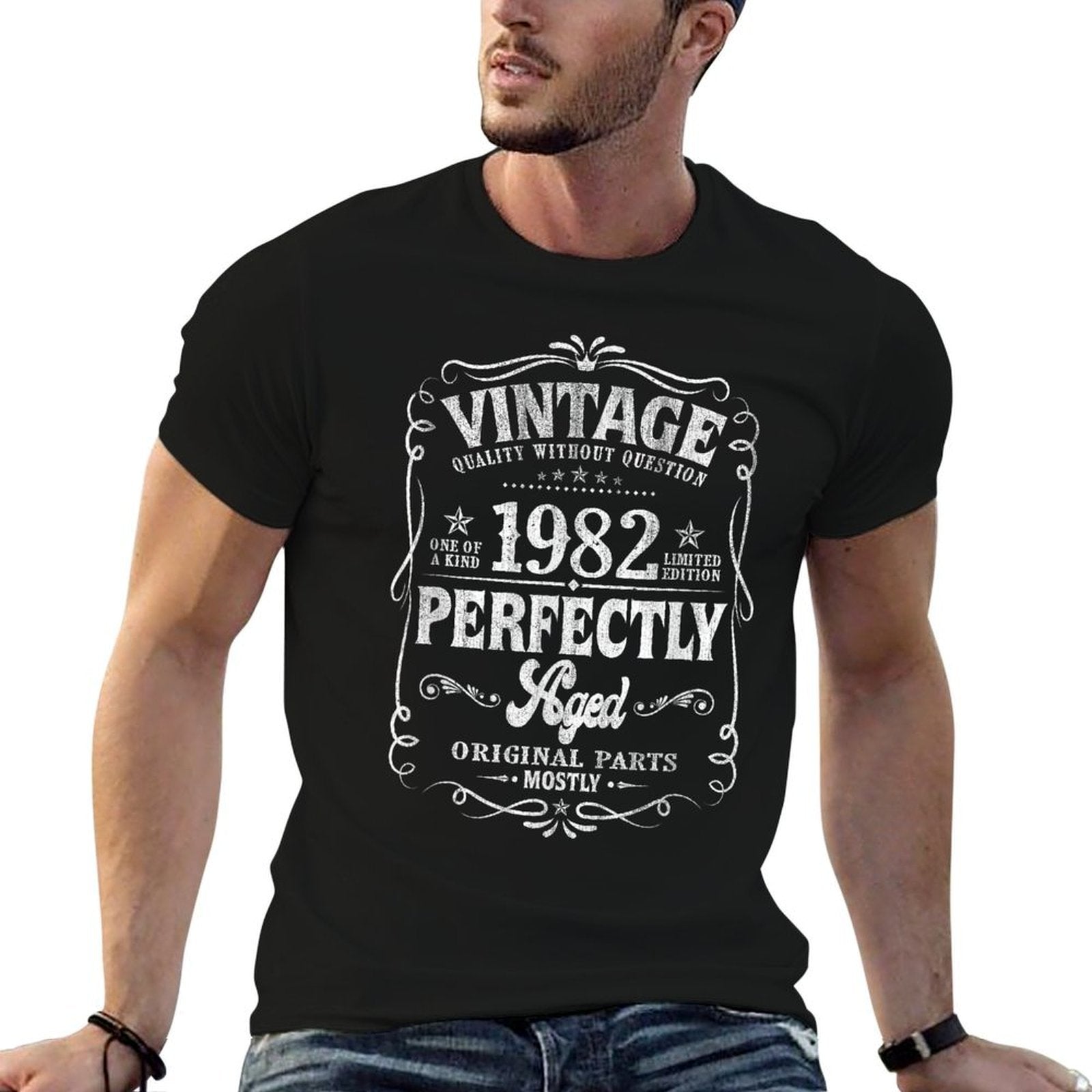 40 Year Old Vintage 1982 40th Birthday Gift Made in 1982  Breathable T-Shirt