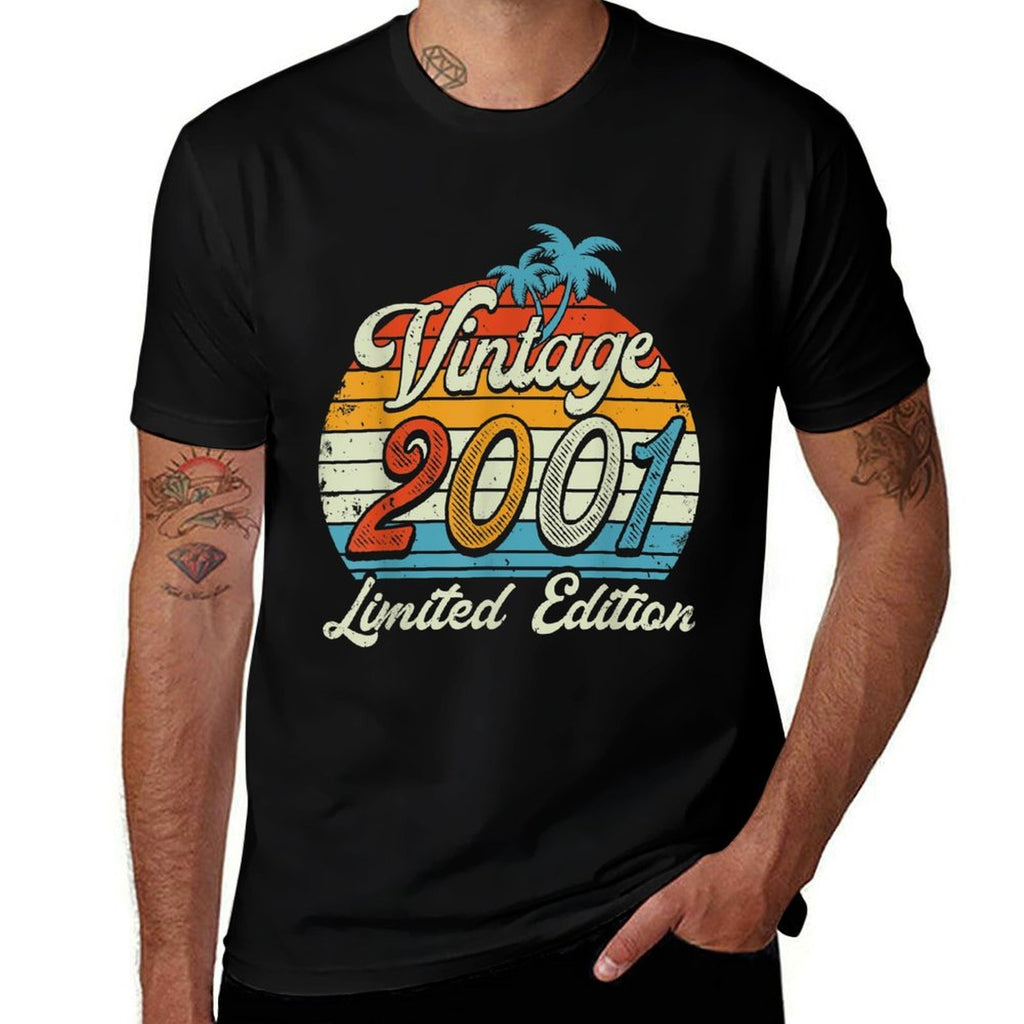 21 Years Old Vintage 2001 Retro Twenty-first Birthday Party  Tagless Design T-Shirt