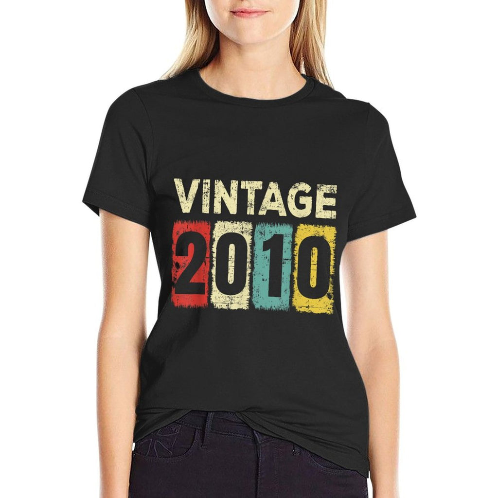 15 Year Old Birthday Vintage 2010 15th Birthday  Quick-drying T-Shirt